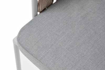 "Диего" стул плетеный из роупа, каркас из стали светло-серый (RAL7035) муар, роуп бежевый круглый, ткань светло-серая